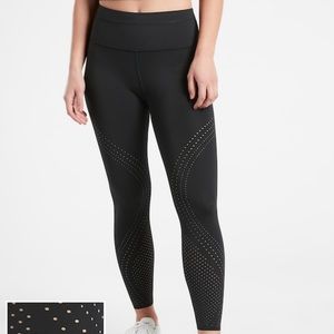 Athleta accelerate laser cut 7/8 tight